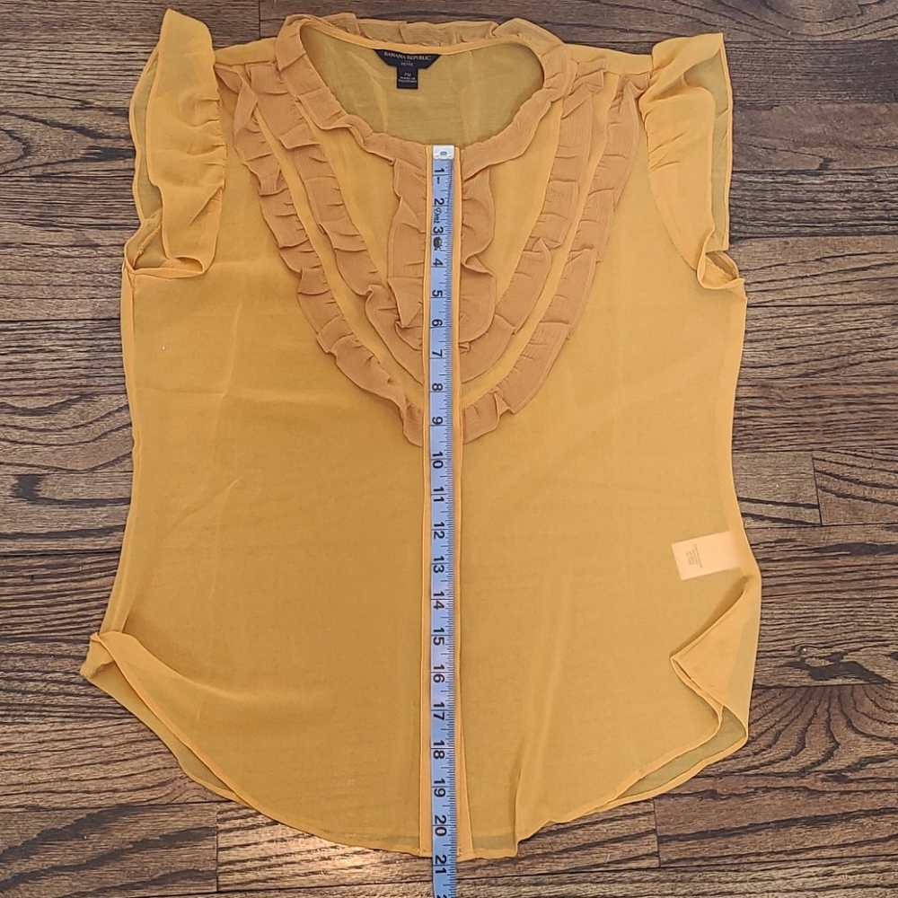 Banana Republic sheer top - Picture 8 of 8